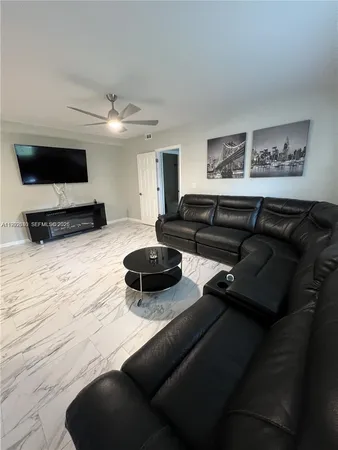 $2,600 | 310 South 3rd Street, Haines City, FL 33844