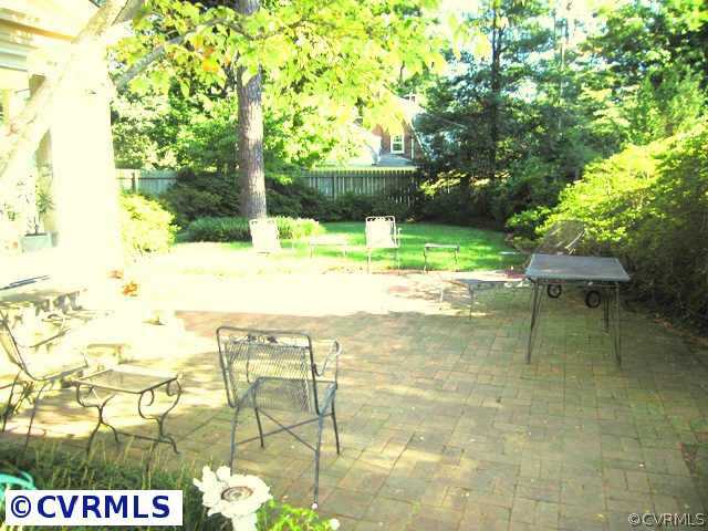 409 Henri Road Richmond, VA 23226 - Photo 10 of 10 a view of an outdoor space and porch