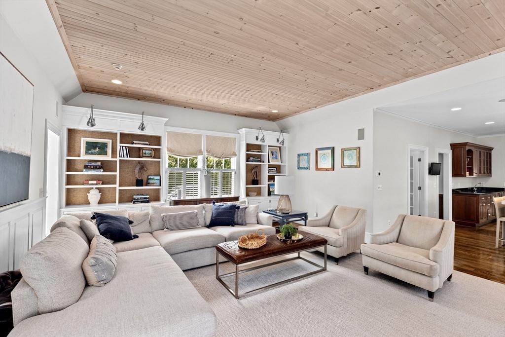 11 Beach Street Cohasset, MA 02025 - Photo 16 of 42