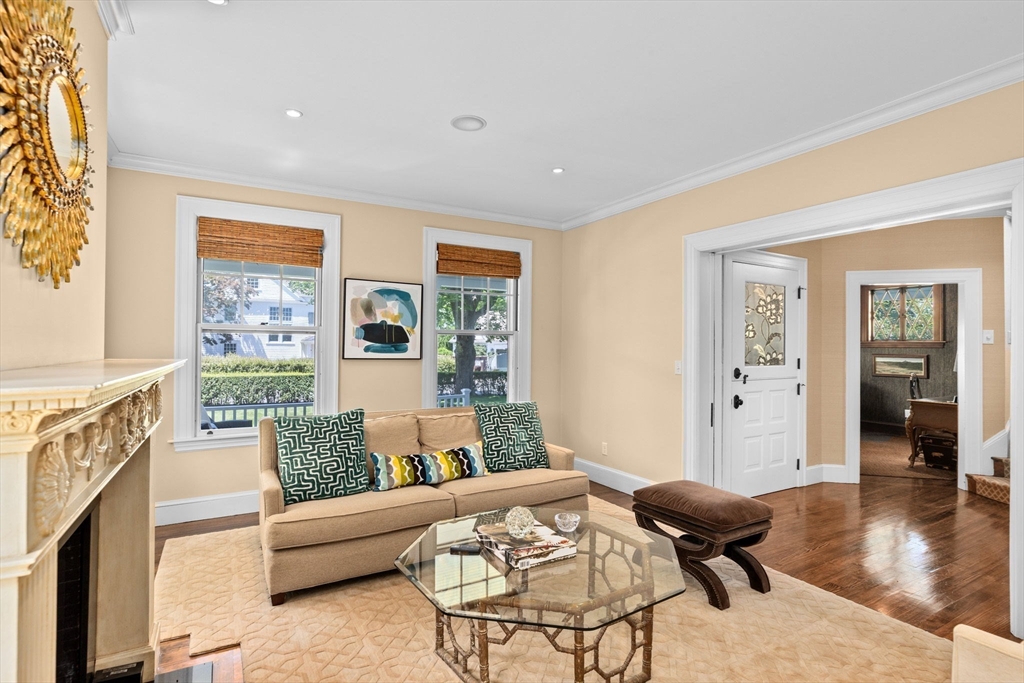 11 Beach Street Cohasset, MA 02025 - Photo 5 of 42