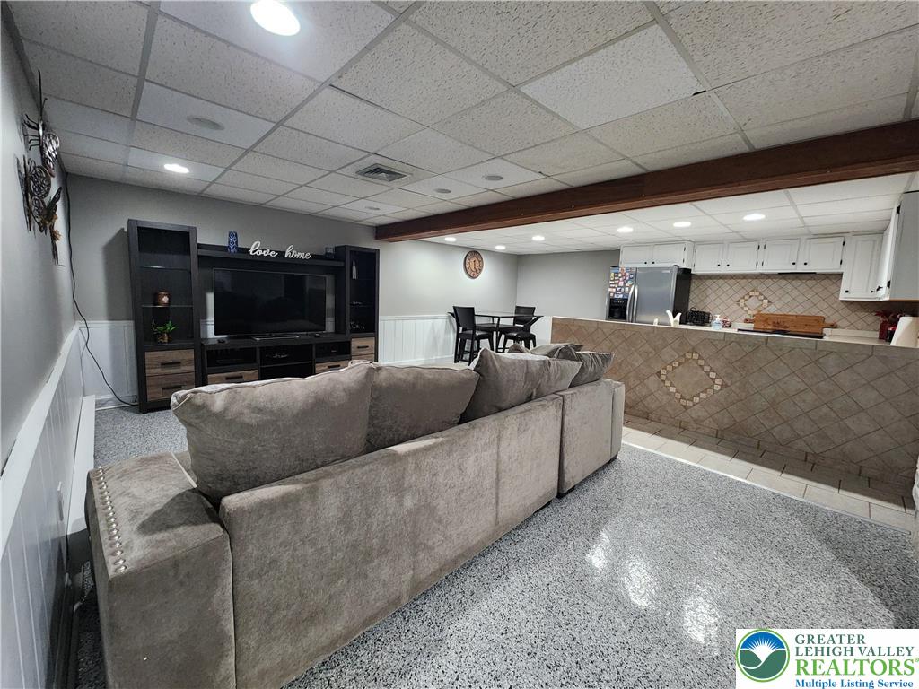 108 East Douglasville Road Nazareth, PA 18064 - Photo 26 of 42