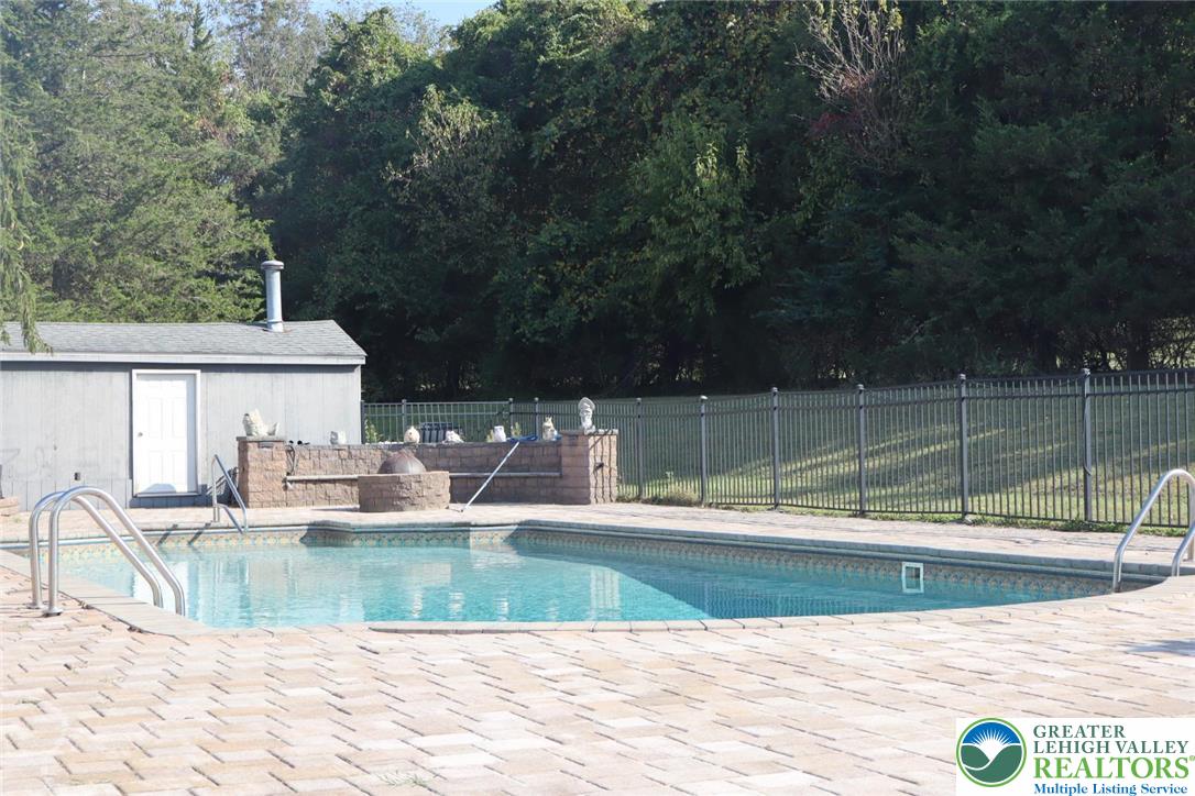 108 East Douglasville Road Nazareth, PA 18064 - Photo 34 of 42