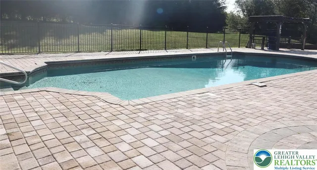 $1,200,000 | 108 East Douglasville Road, Nazareth, PA 18064