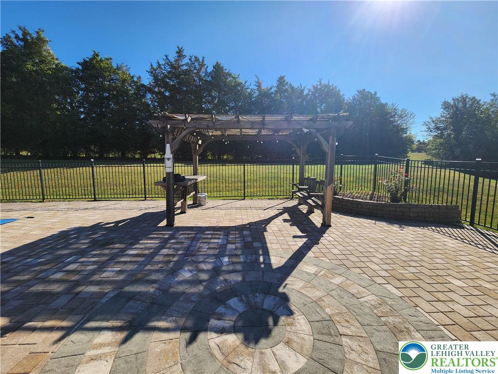 108 East Douglasville Road Nazareth, PA 18064 - Photo 38 of 42