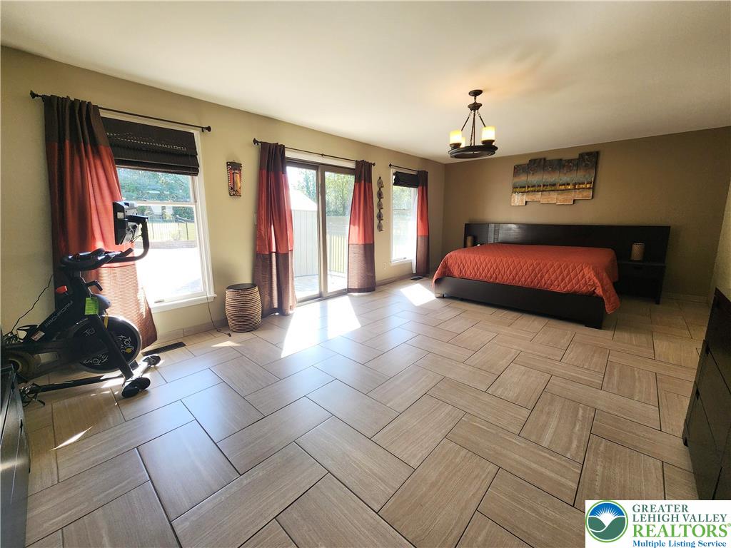 108 East Douglasville Road Nazareth, PA 18064 - Photo 8 of 42