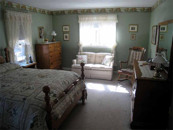 279 Long Plain Road Whately, MA 01373 - Photo 16 of 24 Gallery Image 16