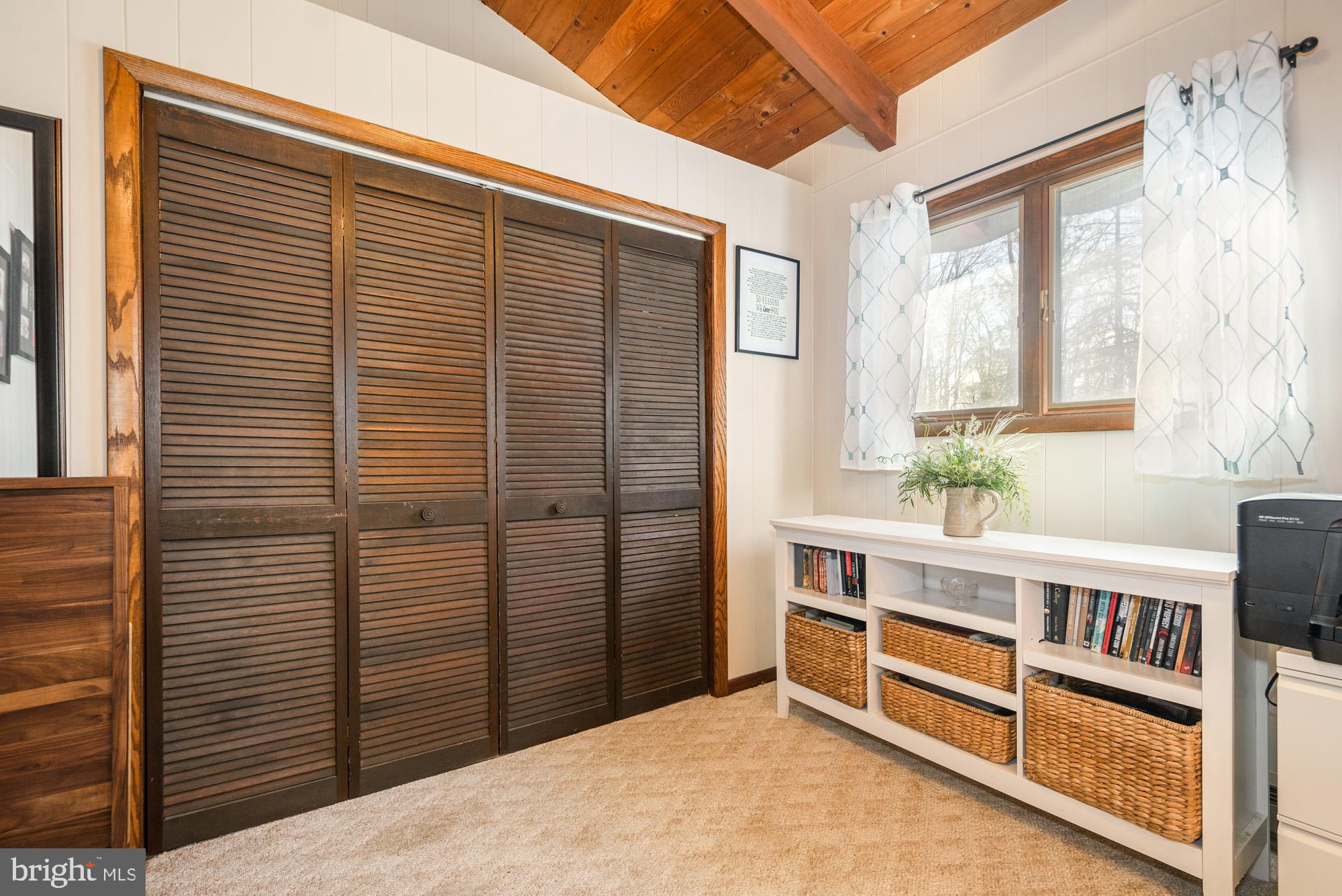 18 Frederick Circle Swanton, MD 21561 - Photo 33 of 63 a view of livingroom with furniture