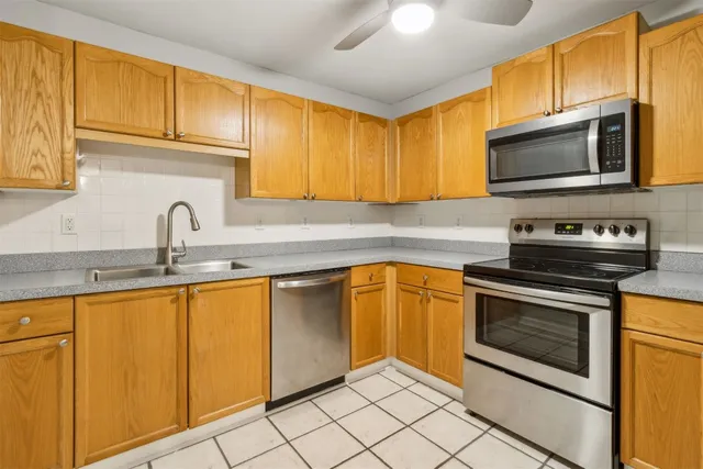 $275,000 | 31135 Paradise Cmns, Unit 628, Fernandina Beach, FL 32034