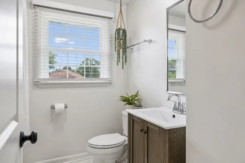 $550,000 | 2403 Underwood Street, Nashville, TN 37208