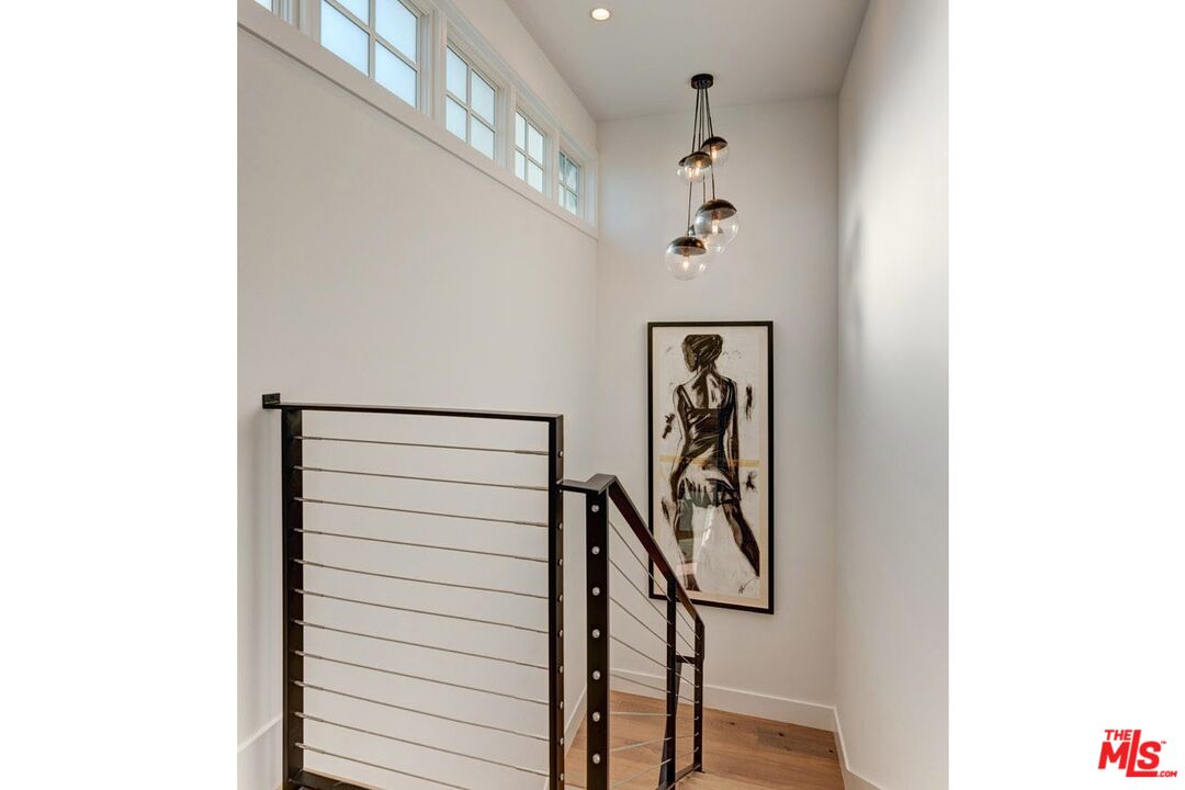 221 Ruth Avenue Venice, CA 90291 - Photo 22 of 33 Gallery Image 22