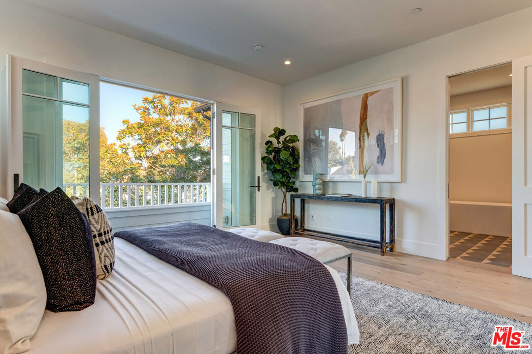 221 Ruth Avenue Venice, CA 90291 - Photo 29 of 33 Gallery Image 29