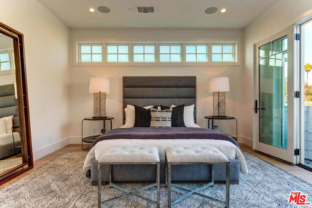 221 Ruth Avenue Venice, CA 90291 - Photo 30 of 33 Gallery Image 30