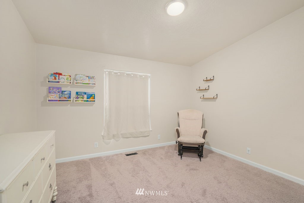 15400 Southeast 155th Place, Unit 7 Renton, WA 98058 - Photo 20 of 26 a view of room with window