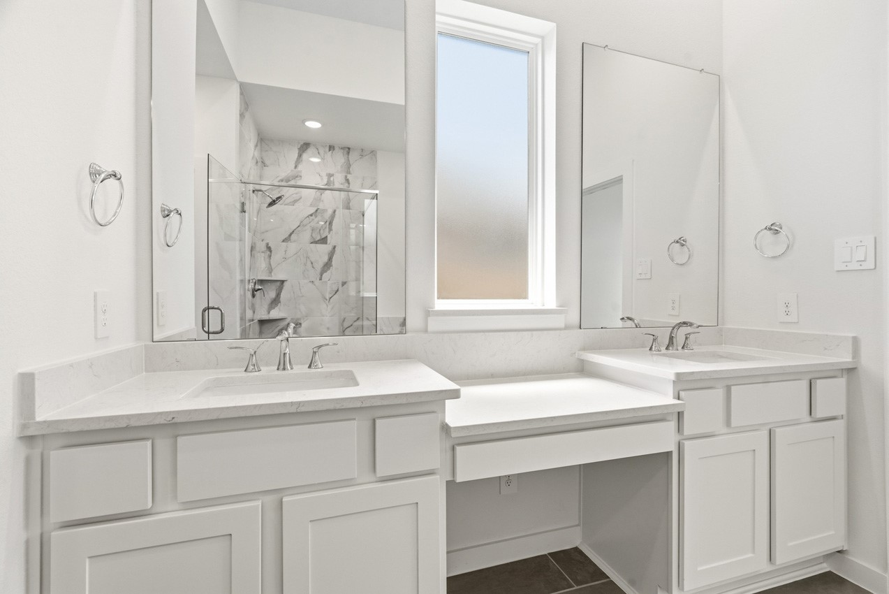 2802 Peach Vly Road Fulshear, TX 77423 - Photo 14 of 23 Primary Bathroom