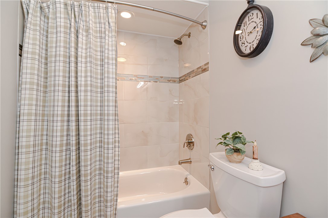 196 Old River Road, Unit 101 Lincoln, RI 02865 - Photo 18 of 29