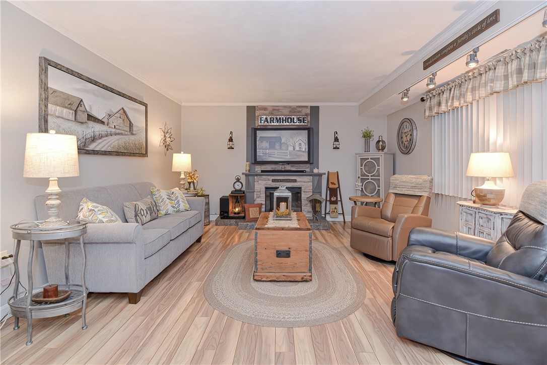 196 Old River Road, Unit 101 Lincoln, RI 02865 - Photo 2 of 29