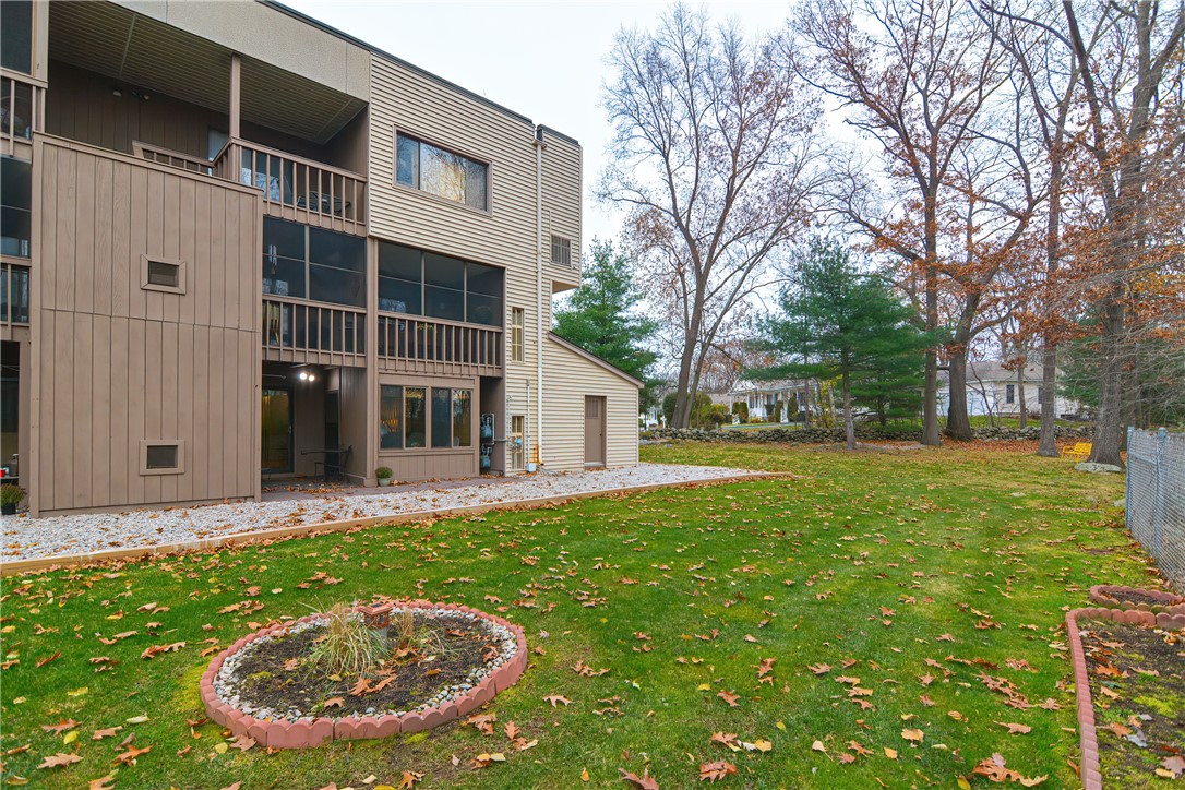 196 Old River Road, Unit 101 Lincoln, RI 02865 - Photo 27 of 29