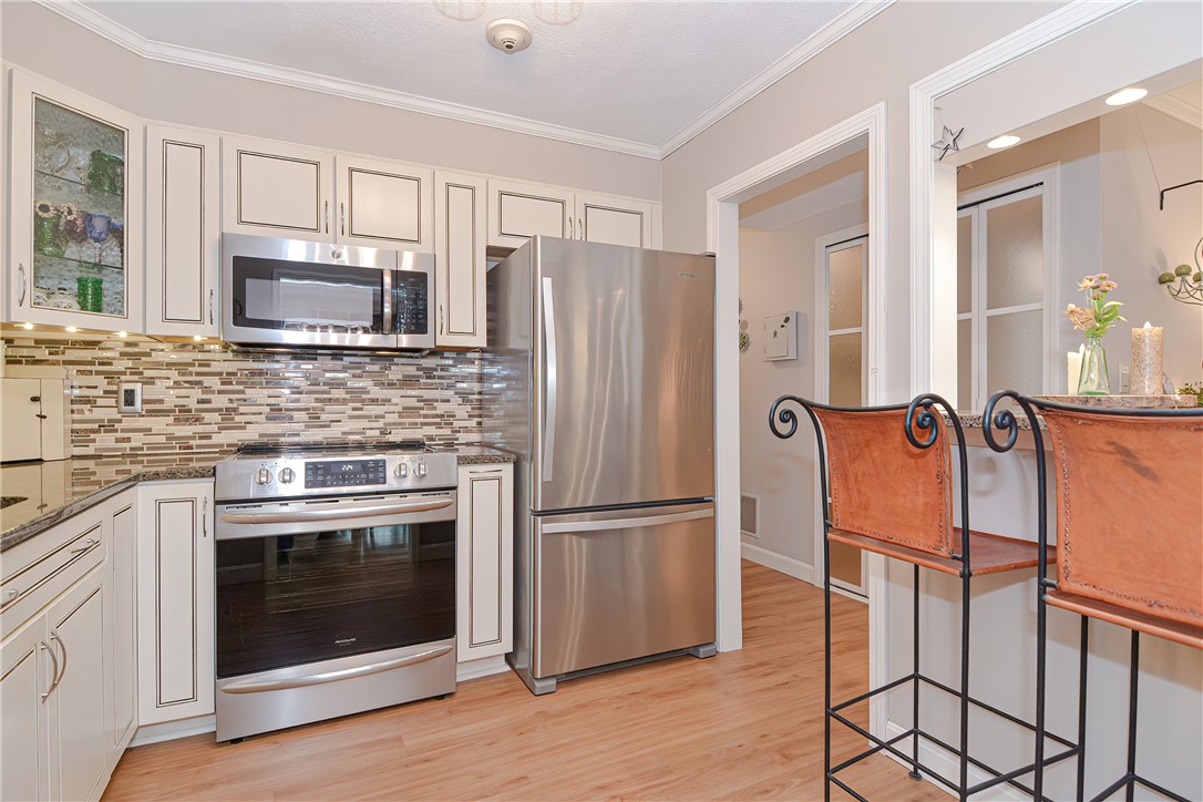 196 Old River Road, Unit 101 Lincoln, RI 02865 - Photo 9 of 29