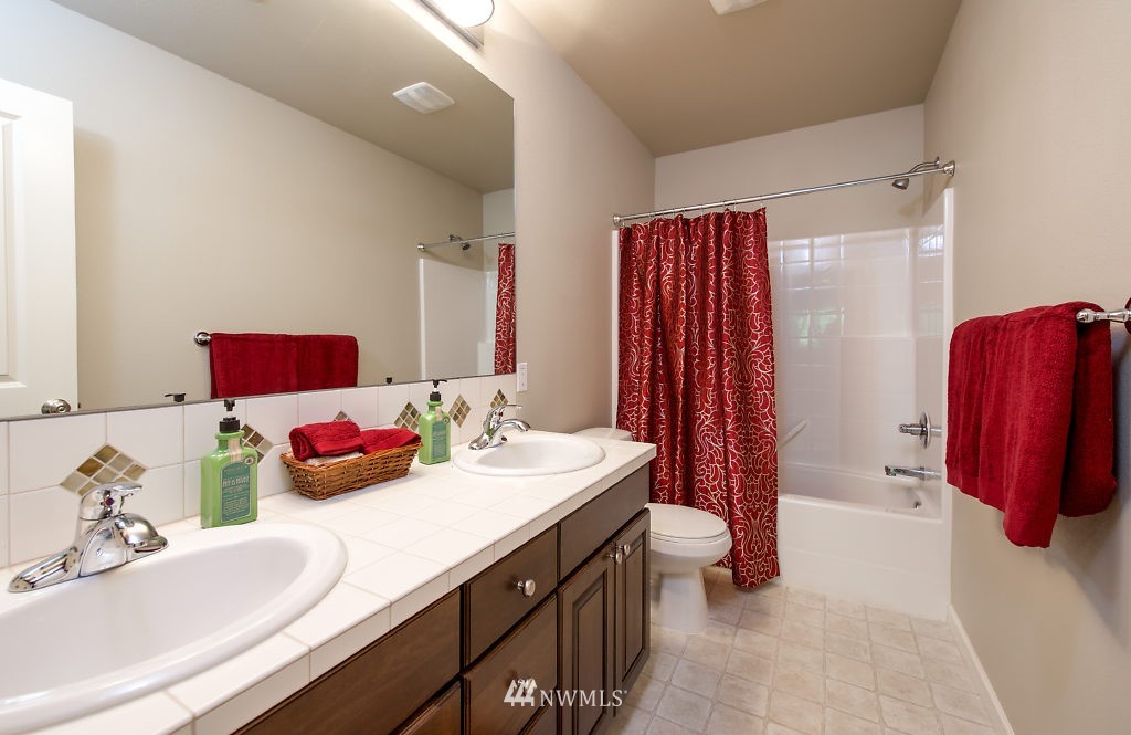 19605 93rd Place Northeast Bothell, WA 98011 - Photo 22 of 25 Gallery Image 22