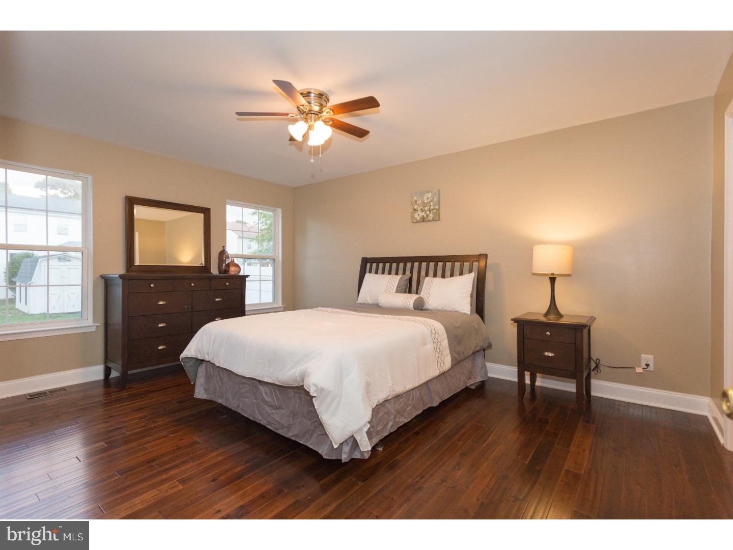 25 Chevy Chase Road Sicklerville, NJ 08081 - Photo 11 of 24 Bedroom - Main