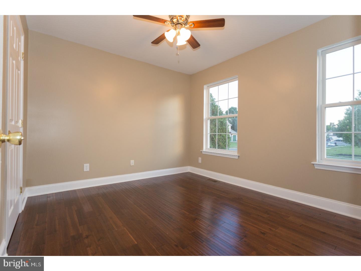25 Chevy Chase Road Sicklerville, NJ 08081 - Photo 16 of 24 Bedroom 2