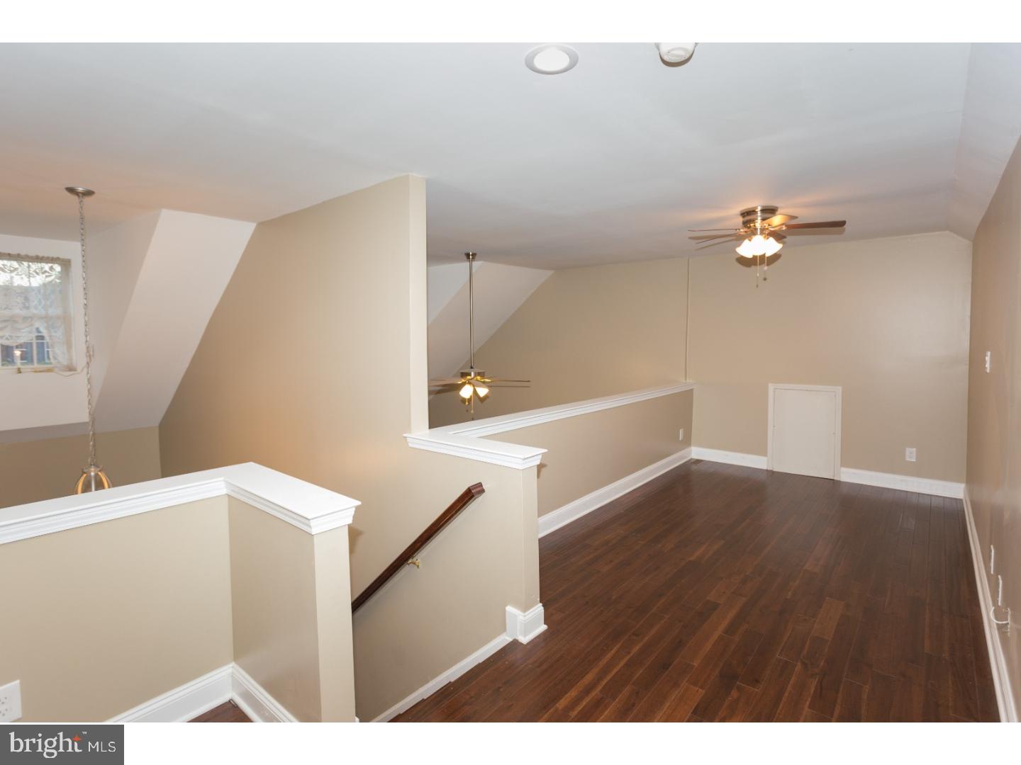 25 Chevy Chase Road Sicklerville, NJ 08081 - Photo 19 of 24 Loft