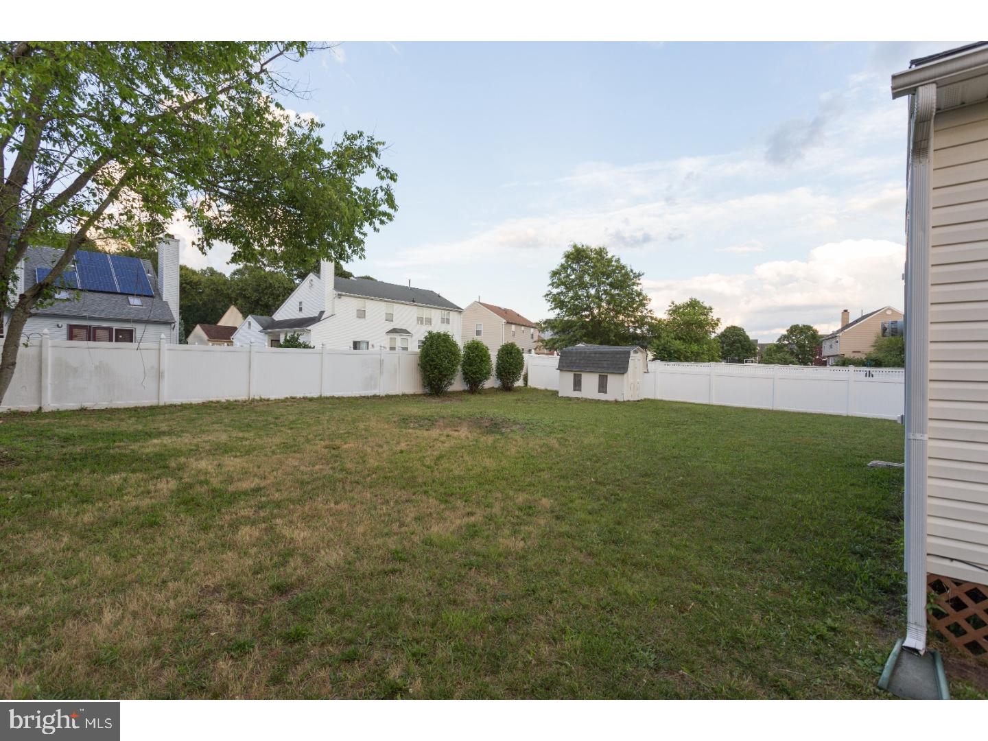 25 Chevy Chase Road Sicklerville, NJ 08081 - Photo 23 of 24 Exterior Back