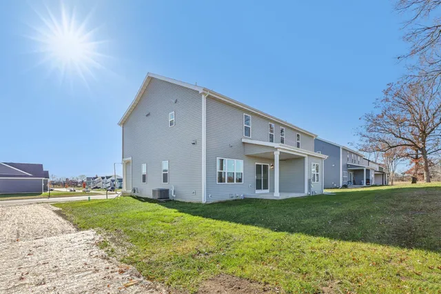 $409,900 | 3161 Drumlin Rdg Drive, Cottage Grove, WI 53527