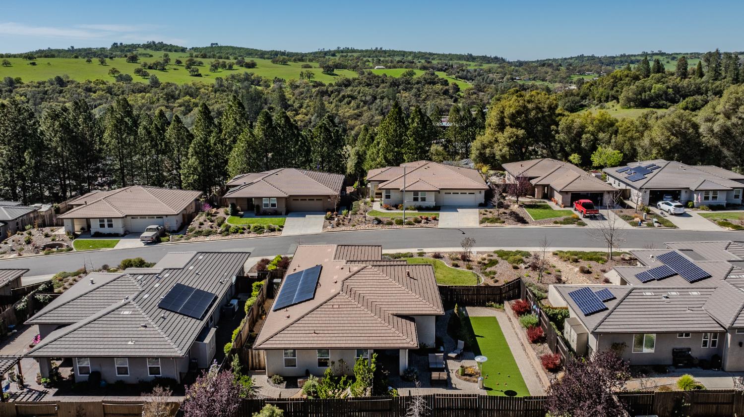 143 Emerald Lane Jackson, CA 95642 - Photo 50 of 53 an aerial view of multiple houses with a city street