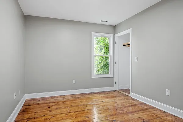 $2,200 | 79 Gage Street, Unit 3, Worcester, MA 01605