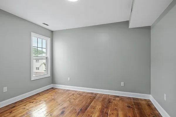 $2,200 | 79 Gage Street, Unit 3, Worcester, MA 01605