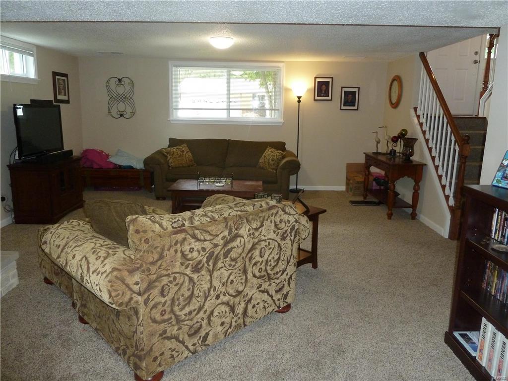 747 Winding Path Lane Manchester, MO 63021 - Photo 15 of 18 Gallery Image 15