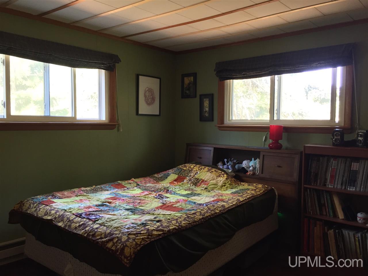 172 Riverside Road Marquette, MI 49855 - Photo 15 of 36 Gallery Image 15