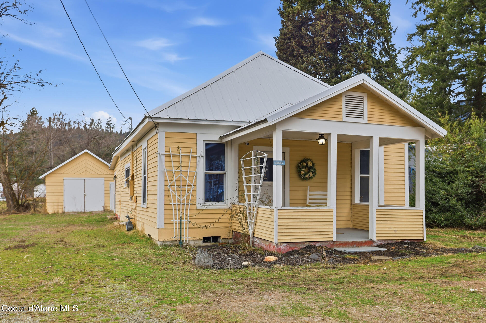 15867 North Roosevelt Street Rathdrum, ID 83858 - Photo 1 of 21 2_15867 n roosevelt st