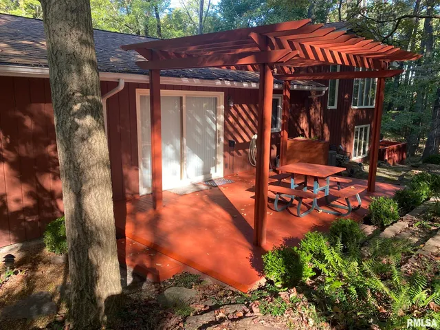 $269,000 | 567 Union Grove Road, Carbondale, IL 62903