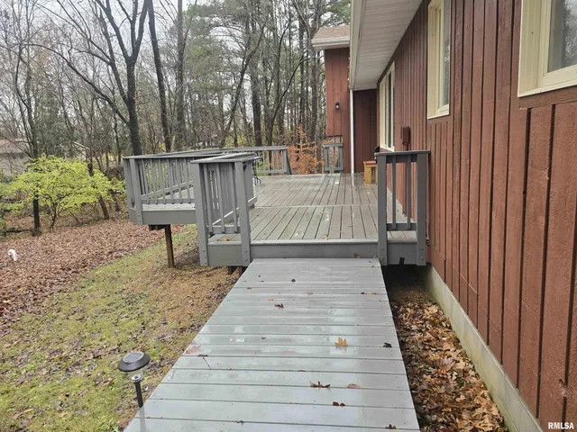 $269,000 | 567 Union Grove Road, Carbondale, IL 62903