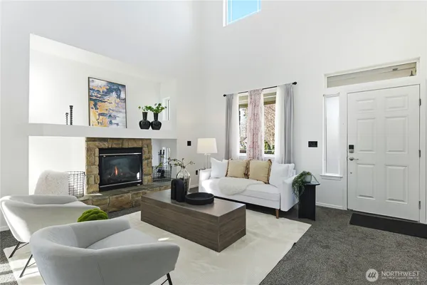 $679,950 | 10430 13th Ave Court East, Tacoma, WA 98445