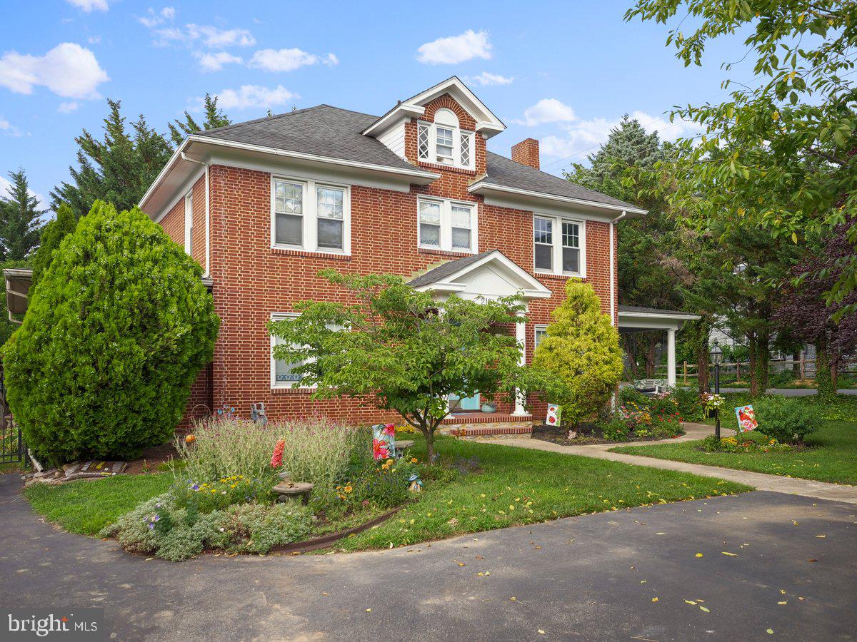 218 East Baltimore Street Funkstown, MD 21734 - Photo 2 of 45