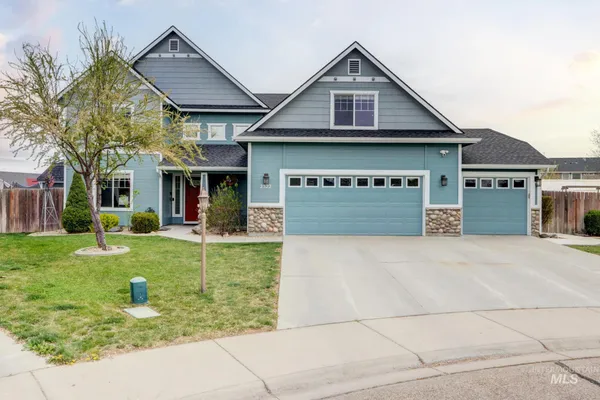 $596,900 | 2522 North Snow Hawk Avenue, Kuna, ID 83634