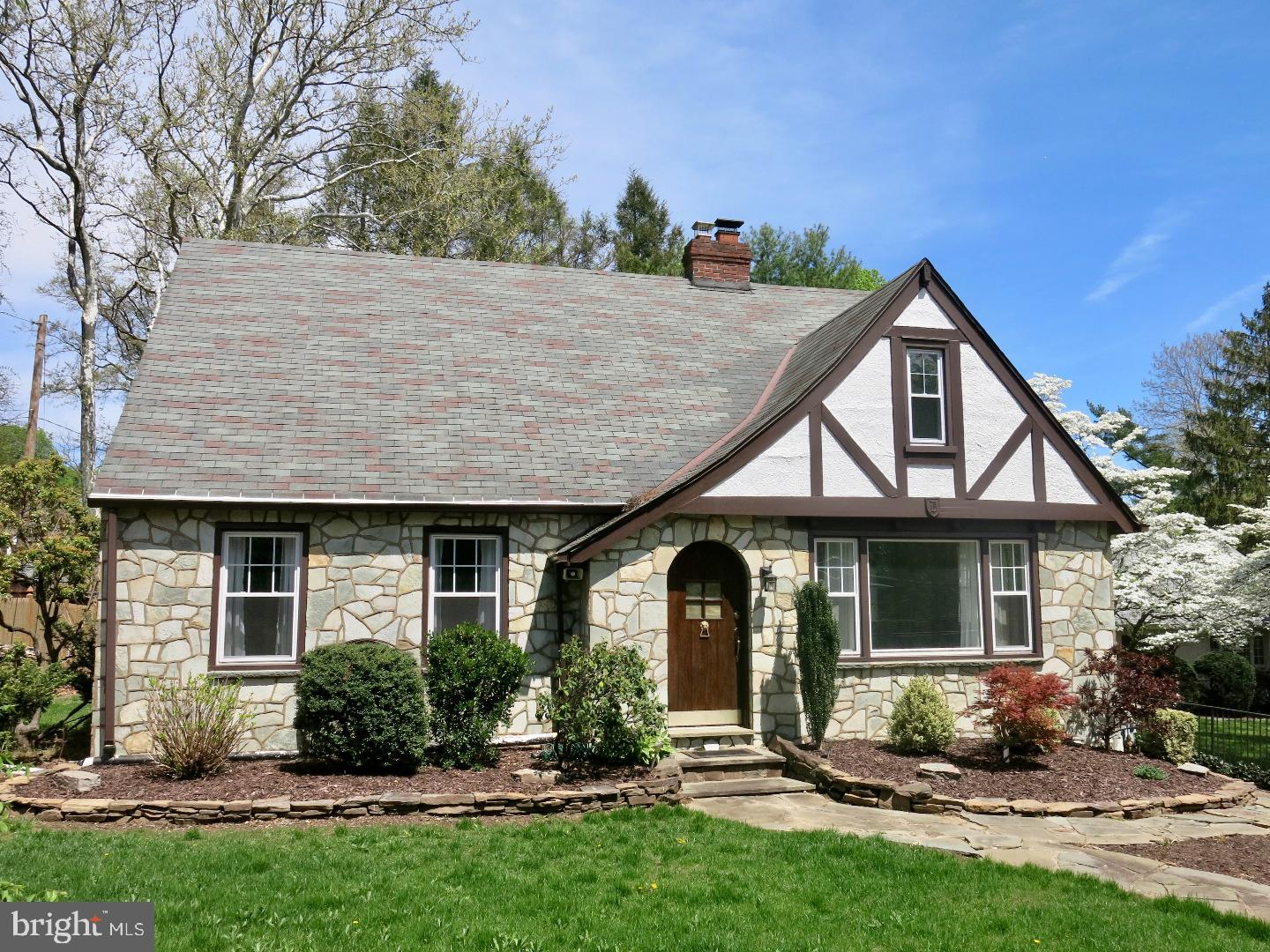 237 Church Road Elkins Park, PA 19027 - Photo 1 of 23 Gallery Image 1