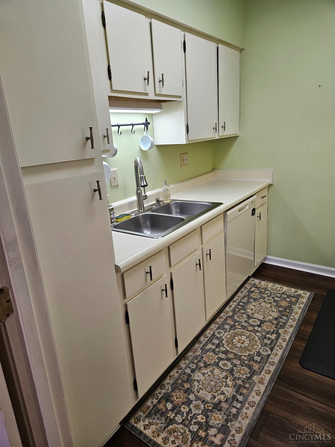 7280 East Galbraith Road, Unit 22B Cincinnati, OH 45243 - Photo 14 of 34