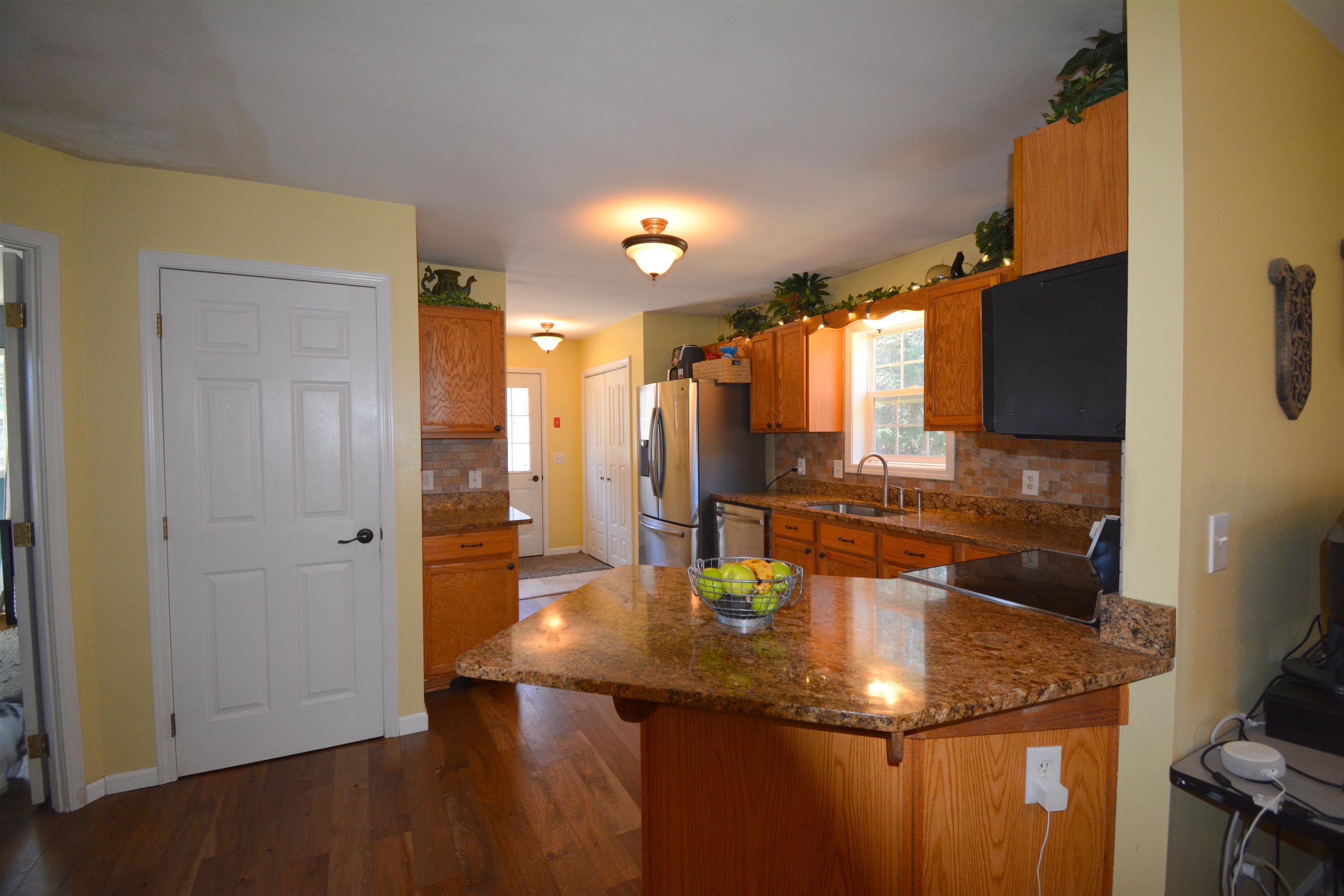 42 Haystack Road Grantham, NH 03753 - Photo 6 of 31