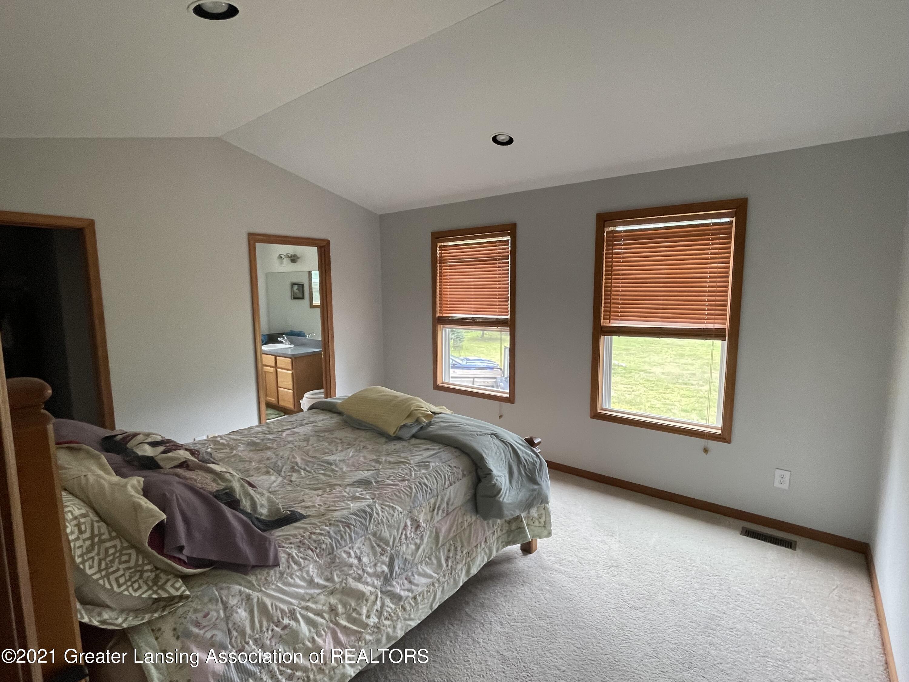 11347 Odell Road Fowlerville, MI 48836 - Photo 12 of 23 IMG_3558