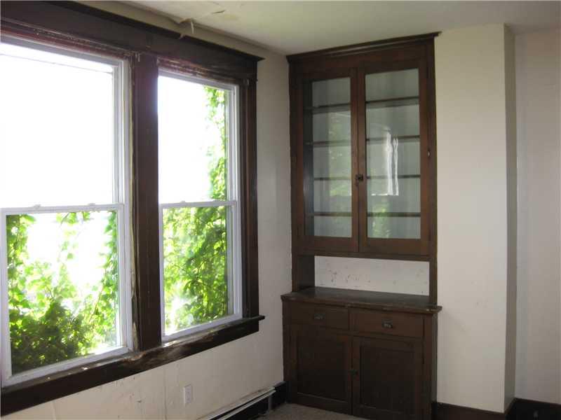 708 11th Street McKees Rocks, PA 15136 - Photo 10 of 19 Dining Room.