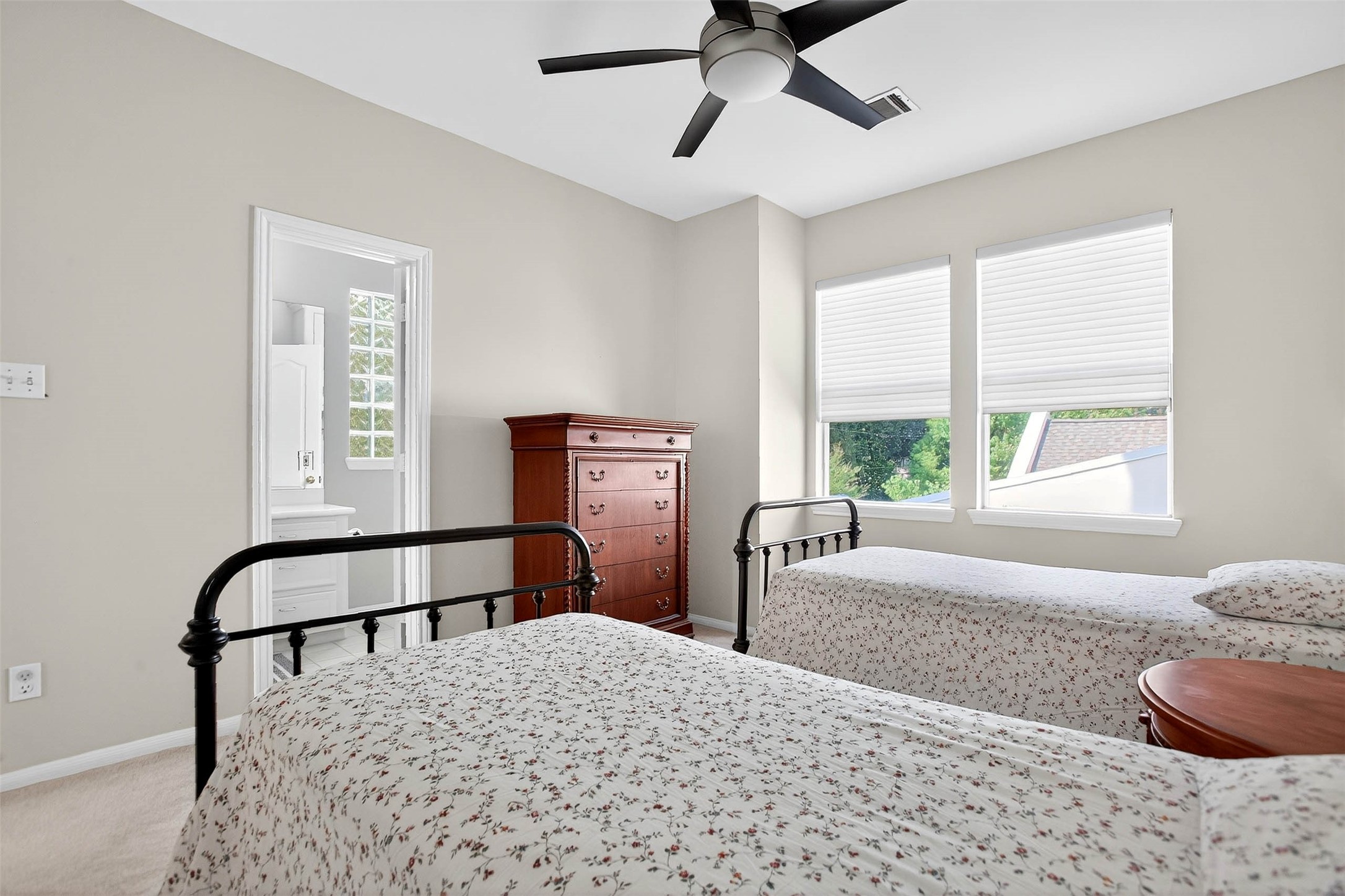 3118 Virginia Street Houston, TX 77098 - Photo 40 of 50