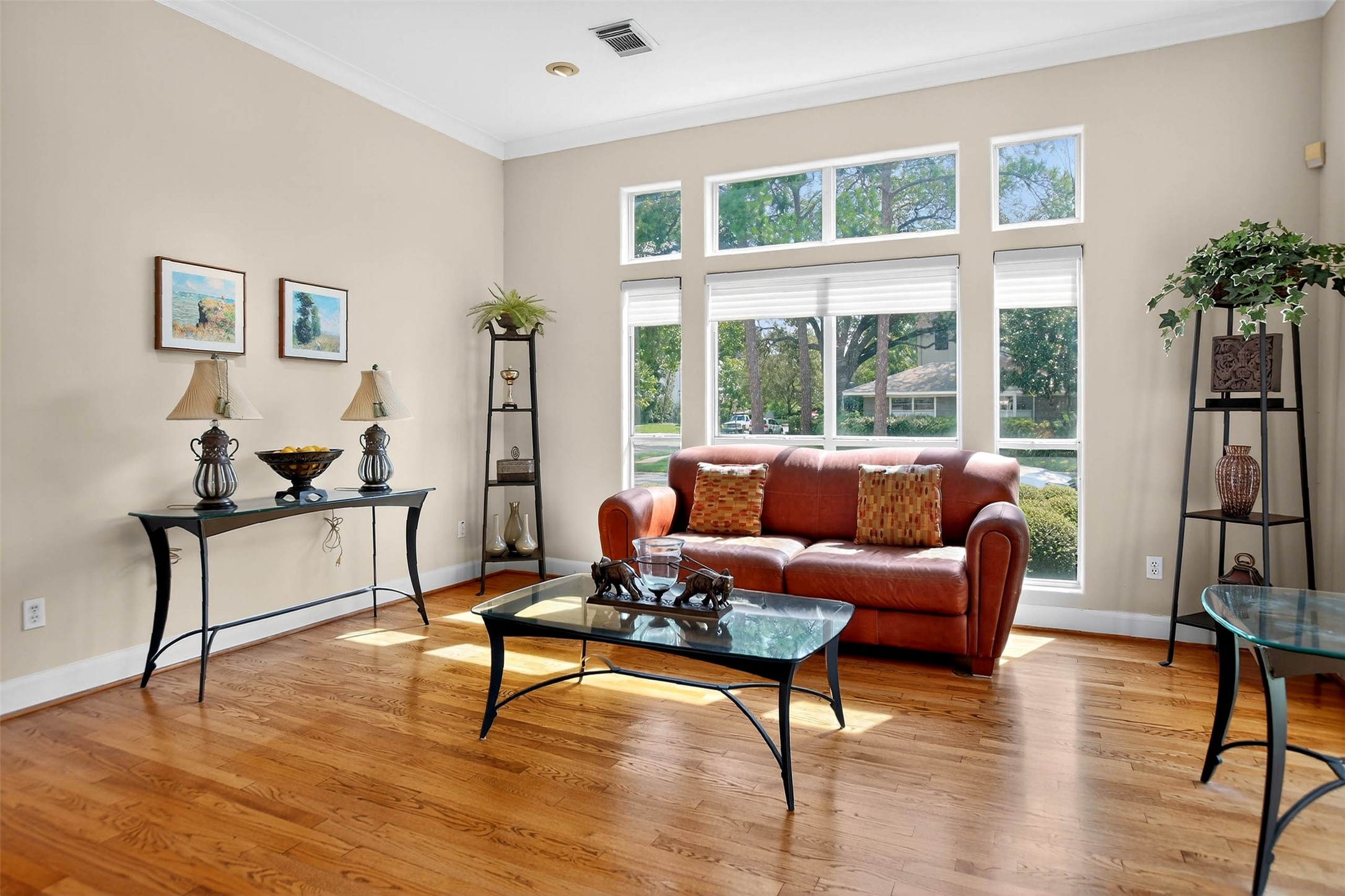 3118 Virginia Street Houston, TX 77098 - Photo 9 of 50