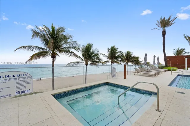 $1,629,000 | 18911 Collins Avenue, Unit 1004, Sunny Isles Beach, FL 33160