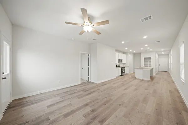 $249,900 | 29215 Dandelion Sky Drive, Waller, TX 77484