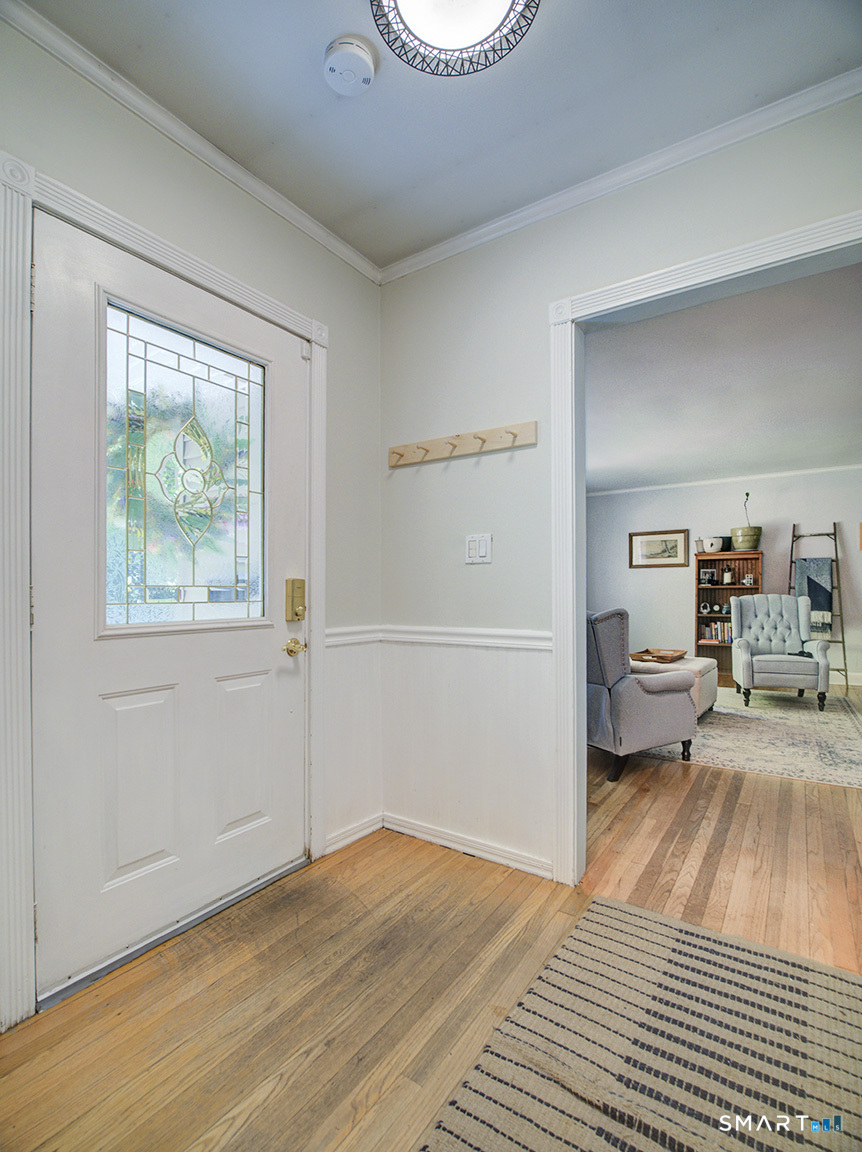 57 Buckingham Street Meriden, CT 06451 - Photo 3 of 35
