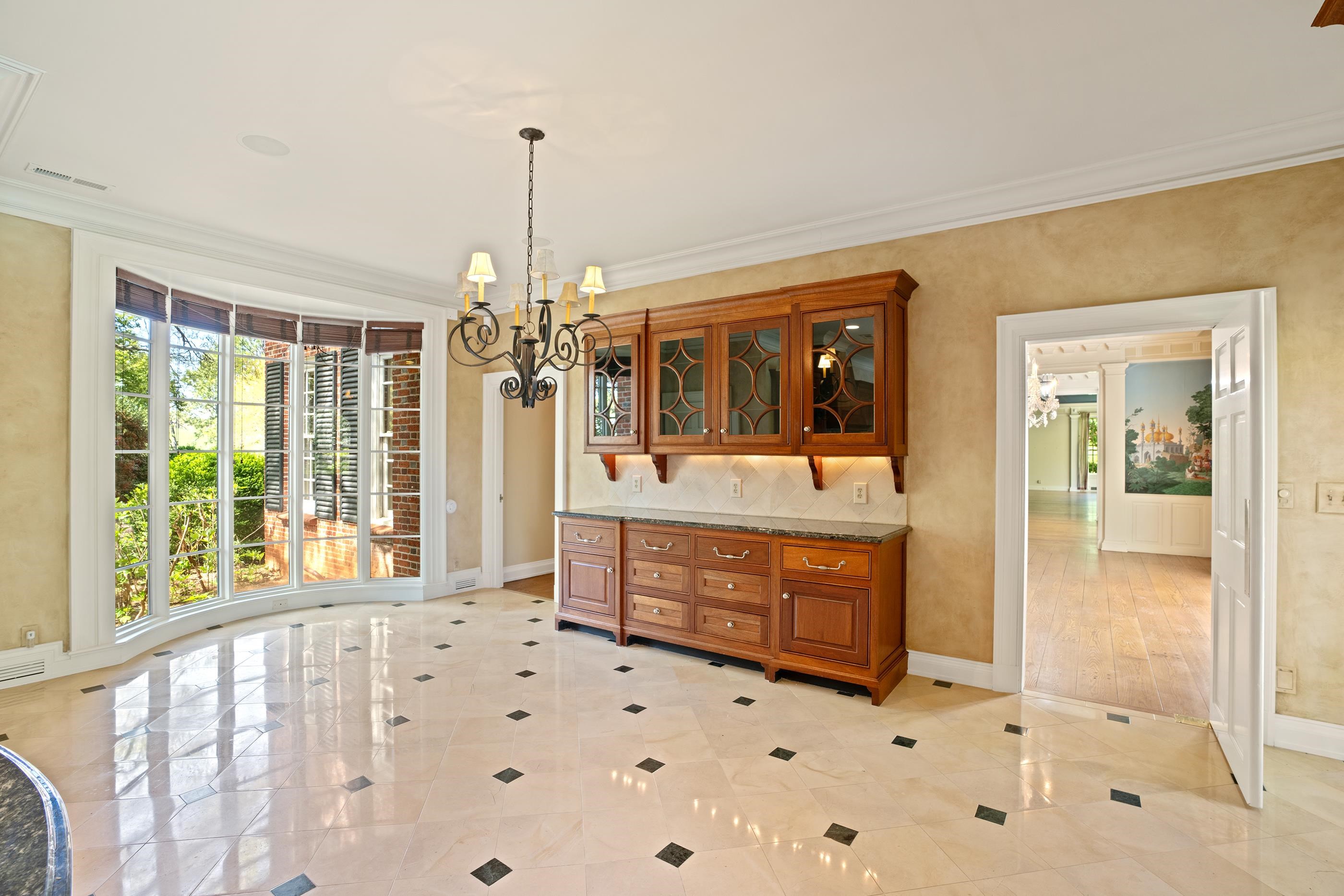 1908 Roe Ford Road Greenville, SC 29617 - Photo 19 of 41 Gallery Image 19